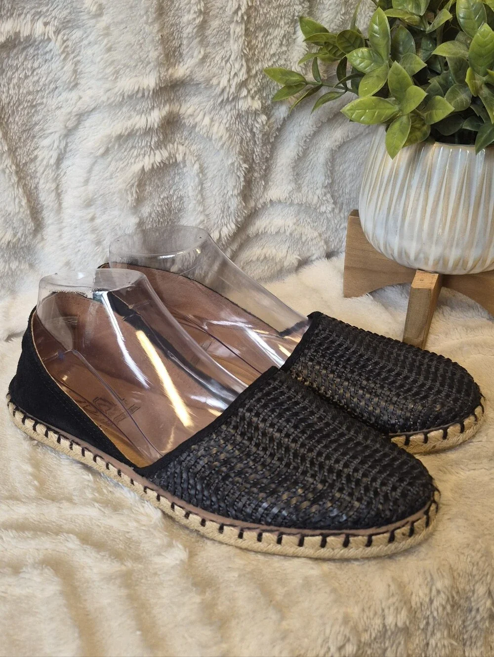 Miz Mooz Cindy Espadrilles Black Woven Leather D'Orsay Flats Women's Sz 10 US